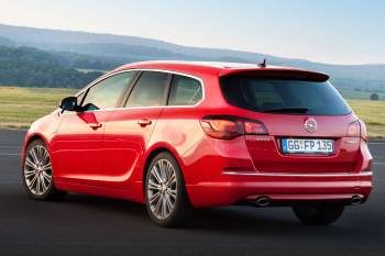 Opel Astra 2012