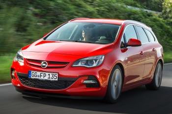 Opel Astra 2012