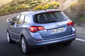 Opel Astra Sports Tourer 1.4 Turbo 140hp Sport