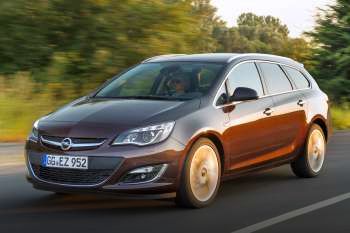 Opel Astra Sports Tourer 1.6 Turbo Cosmo