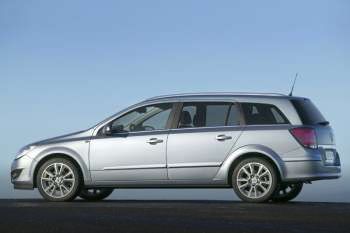 Opel Astra Stationwagon 1.9 CDTi 120hp Cosmo