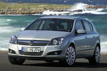 Opel Astra 1.6 Essentia