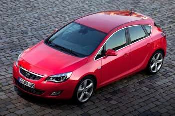 Opel Astra 1.4 100hp Cosmo