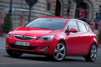 Opel Astra 1.4 100hp Cosmo