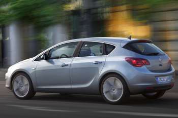 Opel Astra 1.6 Cosmo