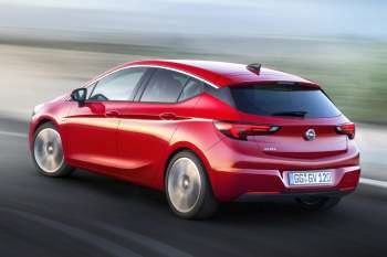 Opel Astra 2015