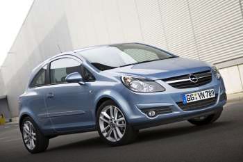 Opel Corsa 1.4-16V Cosmo