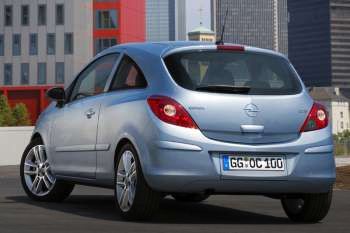 Opel Corsa 1.4-16V Cosmo