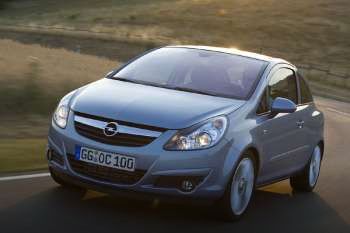 Opel Corsa 1.4-16V Cosmo