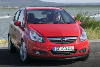 Opel Corsa 1.2-16V Cosmo