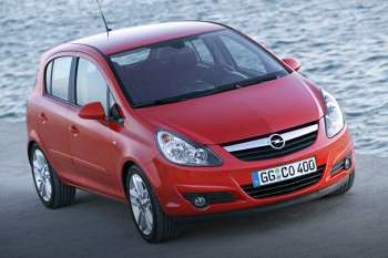 Opel Corsa 1.4-16V Cosmo