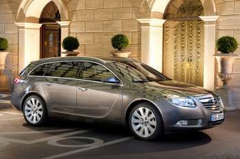 Opel Insignia Sports Tourer 2.0 CDTI 130hp Cosmo