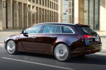 Opel Insignia Sports Tourer 2.0 Turbo 250hp 4x4 Cosmo