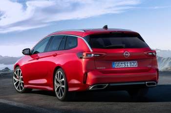 Opel Insignia Sports Tourer 2.0 Turbo 200hp Business Elegance