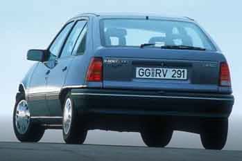 Opel Kadett 1.8 S GL