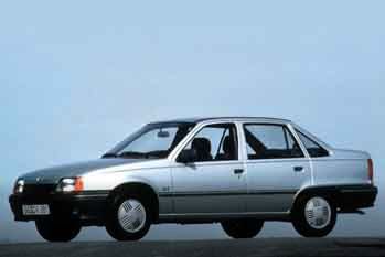 Opel Kadett 1.6 S GLS