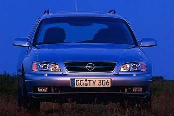 Opel Omega Stationwagon 2.2i-16V Business Edition