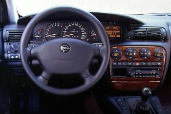Opel Omega 2.5i-V6 CD
