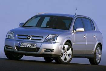 Opel Signum 3.0-V6 CDTI Sport