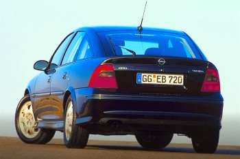 Opel Vectra 2.5i-V6 Sport Edition