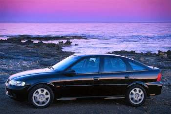 Opel Vectra 1.6i-16V Diamond