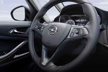 Opel Zafira 1.6 Turbo 200hp Business Executive