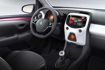 Peugeot 108 TOP! Allure 1.0 E-VTi