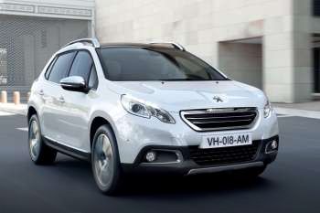 Peugeot 2008 Allure 1.2 Puretech 110