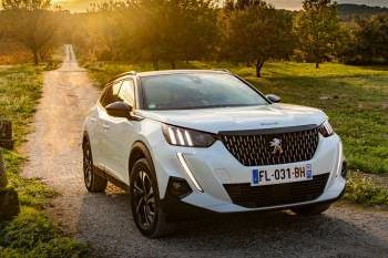 Peugeot 2008 Allure 1.2 PureTech 100