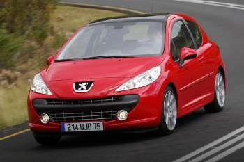 Peugeot 207 XR 1.6 HDi 16V 90hp