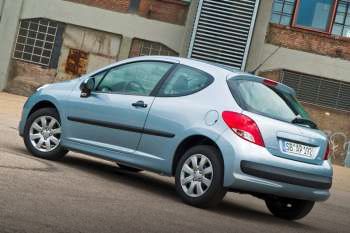 Peugeot 207 X-Line 1.6 HDiF 90hp 99gr CO2