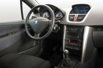Peugeot 207 XT 1.4