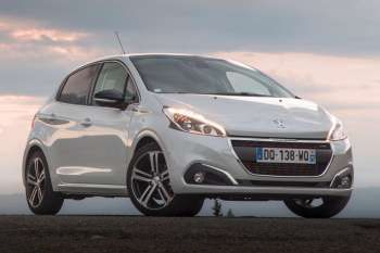 Peugeot 208 Blue Lease Executive 1.2 PureTech 110