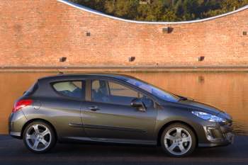 Peugeot 308 XS 1.6 HDiF 110hp