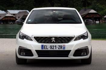 Peugeot 308 Blue Lease Premium 1.2 PureTech 130