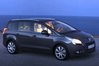 Peugeot 5008 Blue Lease Executive 1.6 THP 7P