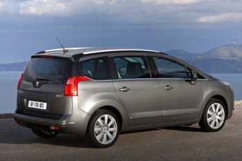 Peugeot 5008 ST 1.6 HDi 5P