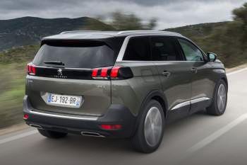 Peugeot 5008 Blue Lease Executive 1.2 PureTech 130