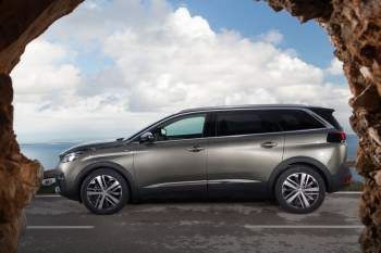 Peugeot 5008 2017