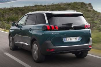 Peugeot 5008 Blue Lease Executive 1.2 PureTech 130