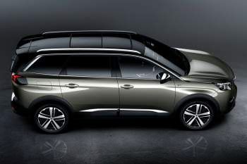 Peugeot 5008 Blue Lease Executive 1.2 PureTech 130