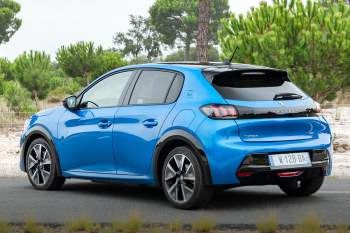 Peugeot E-208 GT EV 50kWh 136