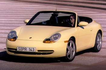 Porsche 911 Carrera Cabriolet