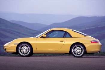 Porsche 911 Carrera Cabriolet