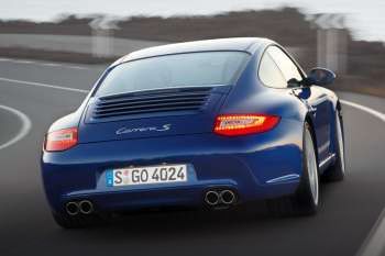 Porsche 911 Carrera 4S Coupe