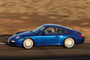 Porsche 911 Carrera 4 Coupe