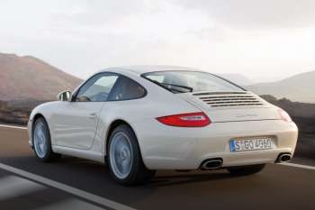 Porsche 911 Carrera 4 Targa