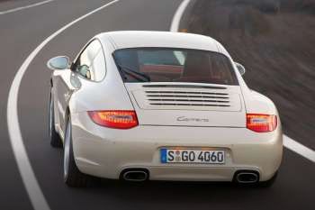 Porsche 911 Carrera GTS Coupe