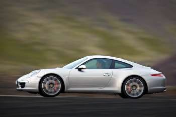 Porsche 911 Carrera 4 GTS Coupe
