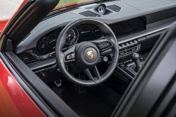 Porsche 911 Targa 4S Heritage Edition